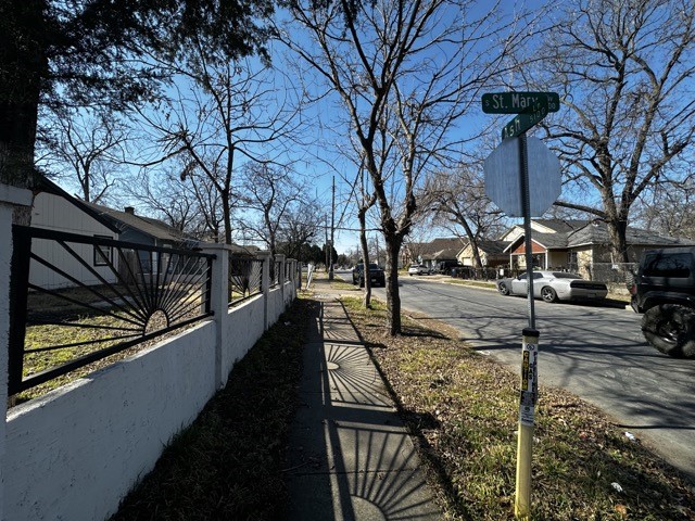 5118 Ash Lane Dallas TX 75223