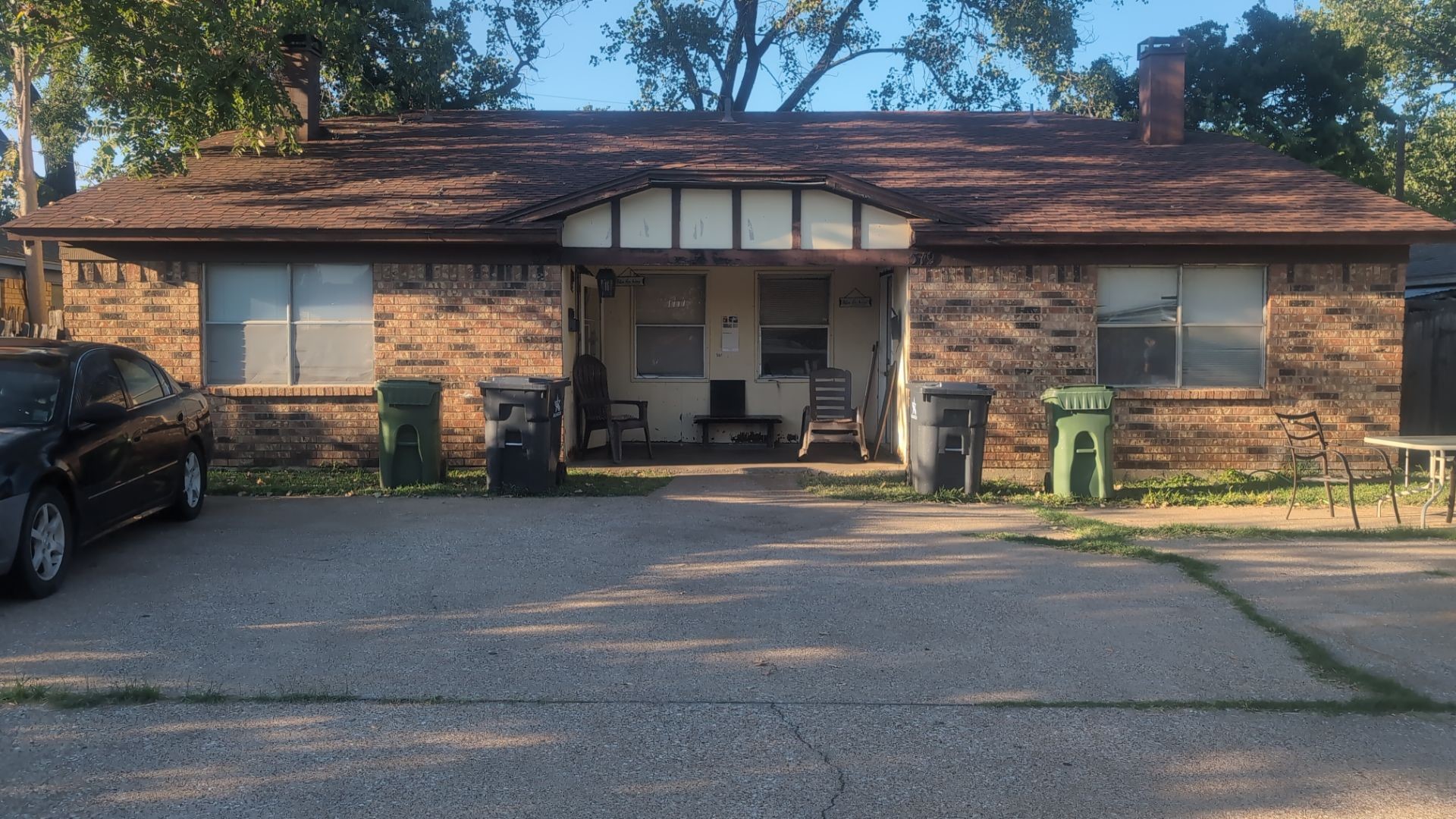 521 Briaroaks Court Arlington TX 76011