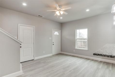 1609 Daniel Street Fort Worth TX 76104