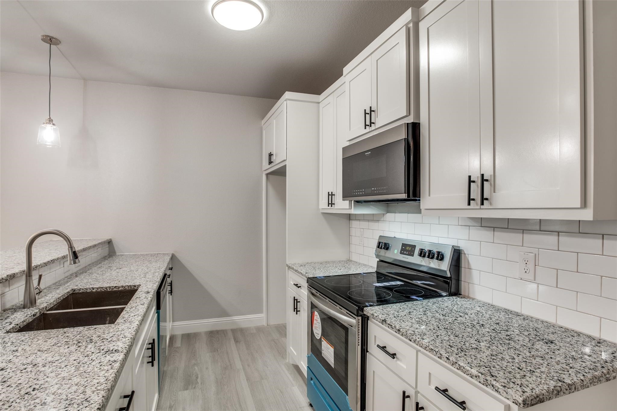 1609 Daniel Street Fort Worth TX 76104
