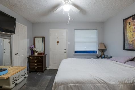 353 N Field Street Burleson TX 76028