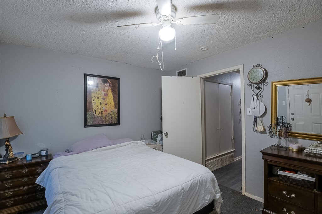 353 N Field Street Burleson TX 76028