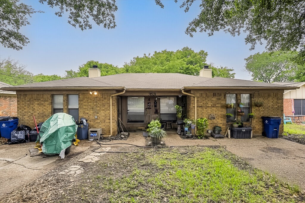 353 N Field Street Burleson TX 76028
