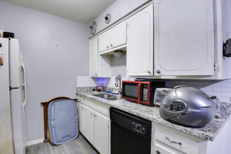 353 N Field Street Burleson TX 76028