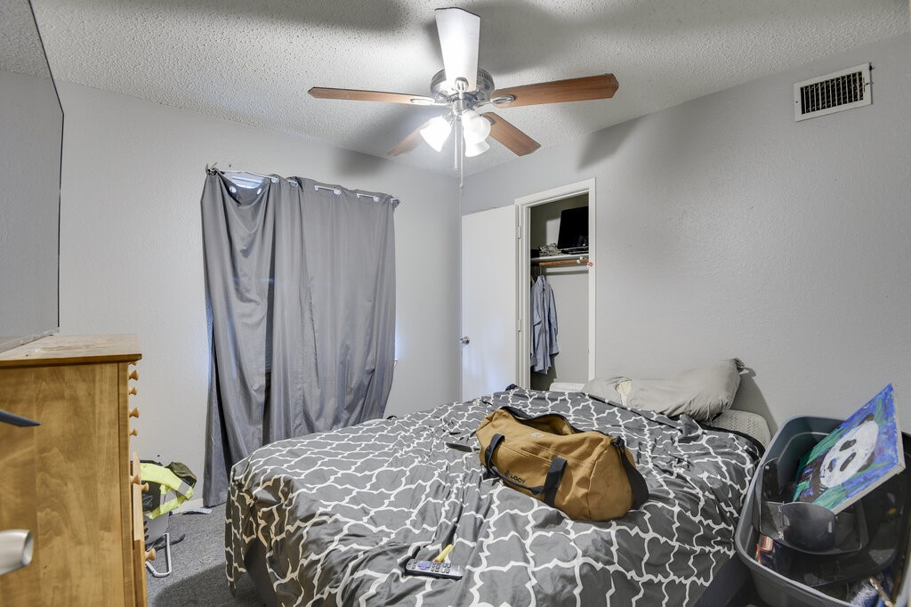 353 N Field Street Burleson TX 76028