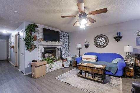 353 N Field Street Burleson TX 76028
