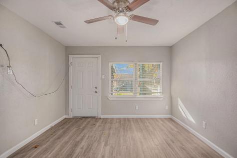 406 Dawson Circle Grand Prairie TX 75051