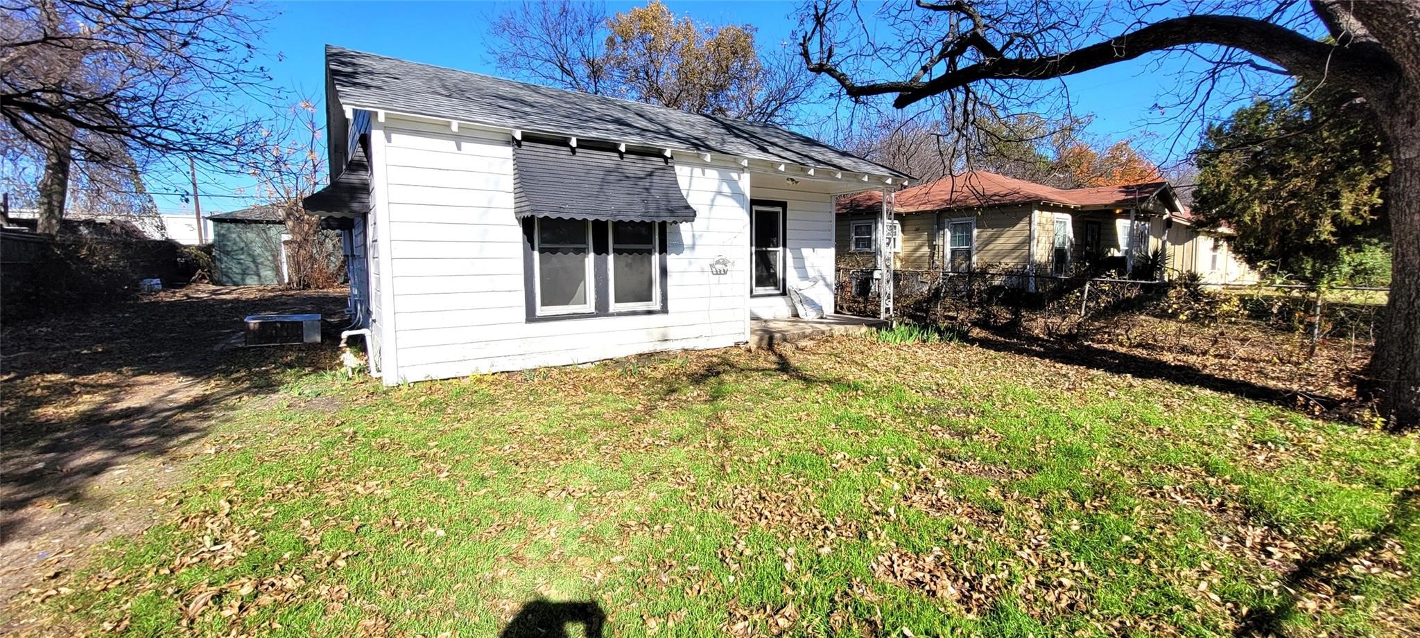 8112 Melrose Street E White Settlement TX 76108