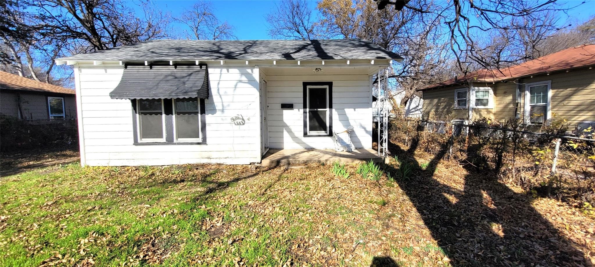 8112 Melrose Street E White Settlement TX 76108