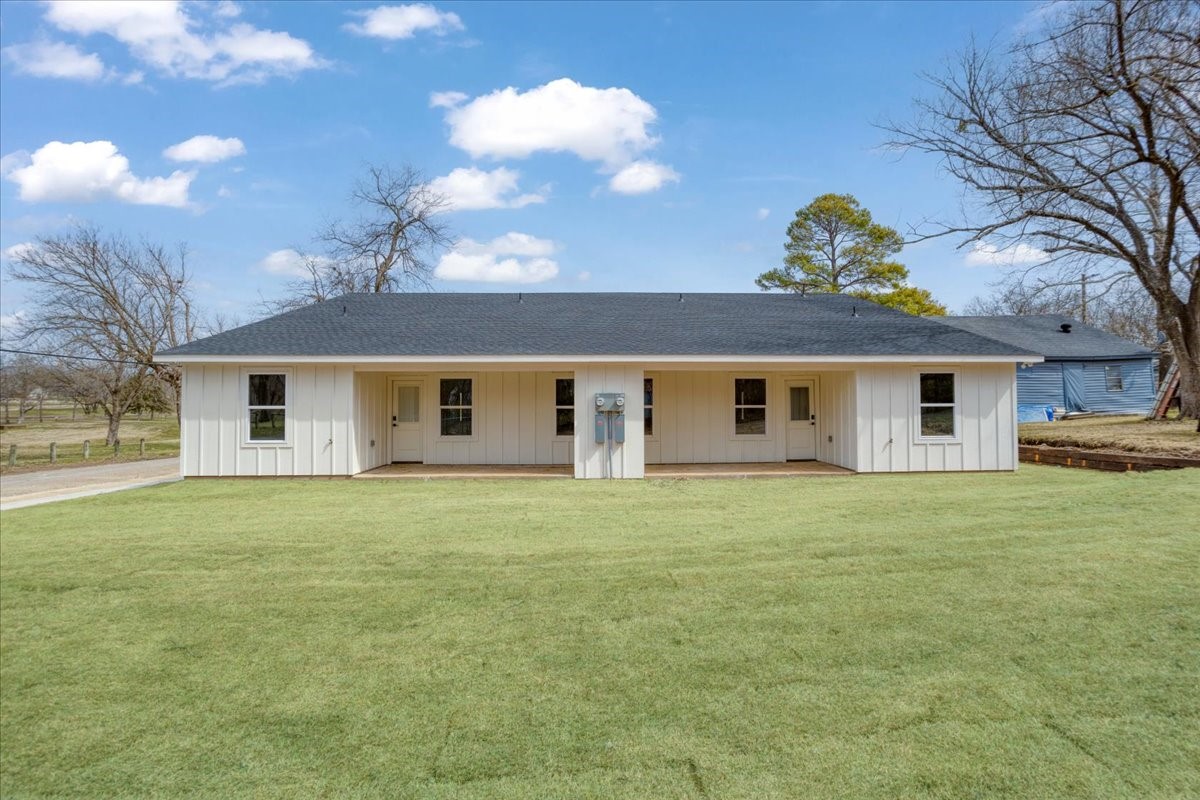 521 Gates Street Bonham TX 75418