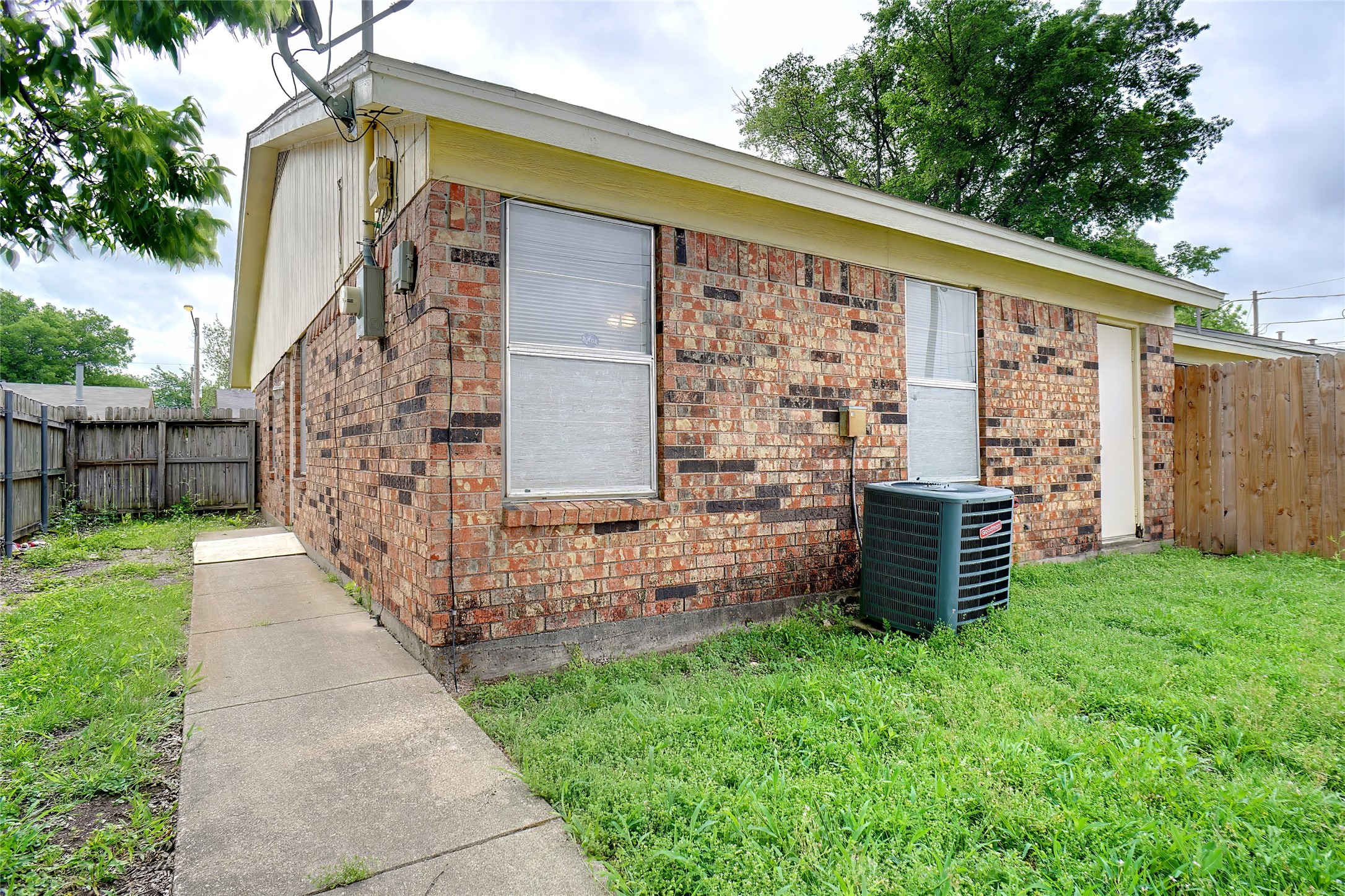 7470 Tiffany Meadows Lane Fort Worth TX 76140