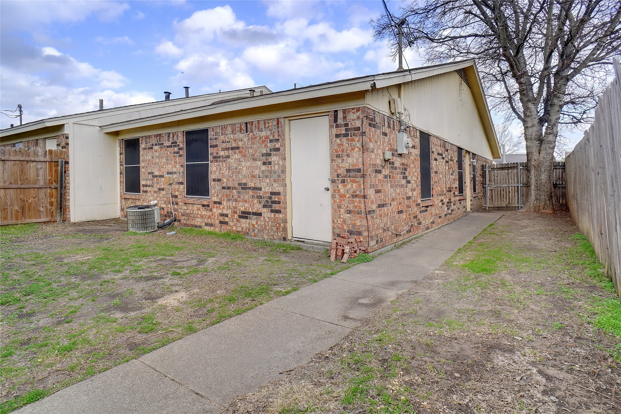 7470 Tiffany Meadows Lane Fort Worth TX 76140