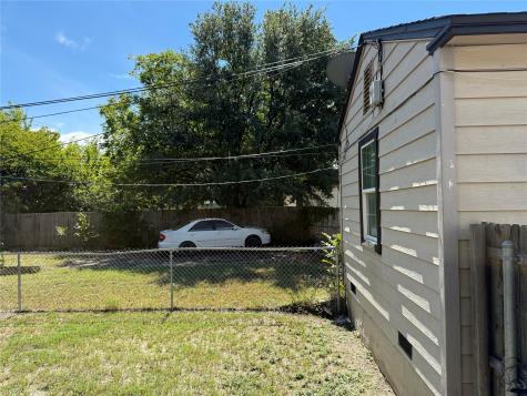 502 19th Street Grand Prairie TX 75050