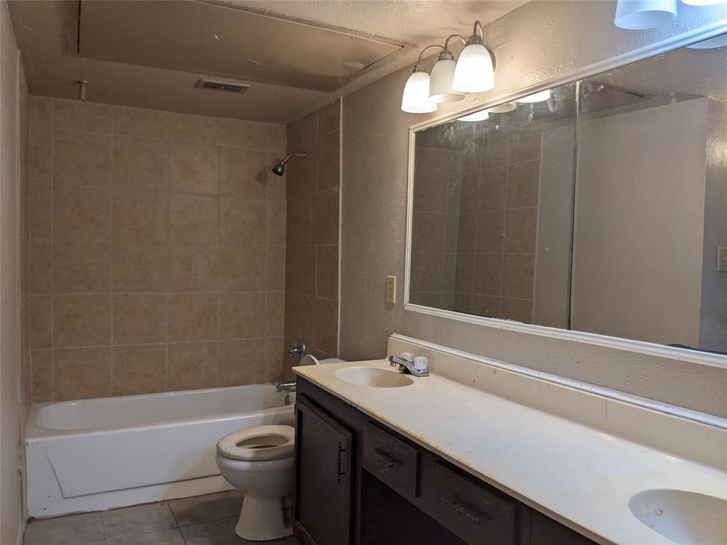 2433 Limestone Drive Arlington TX 76014