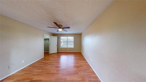 2117 W Walnut Street Garland TX 75042