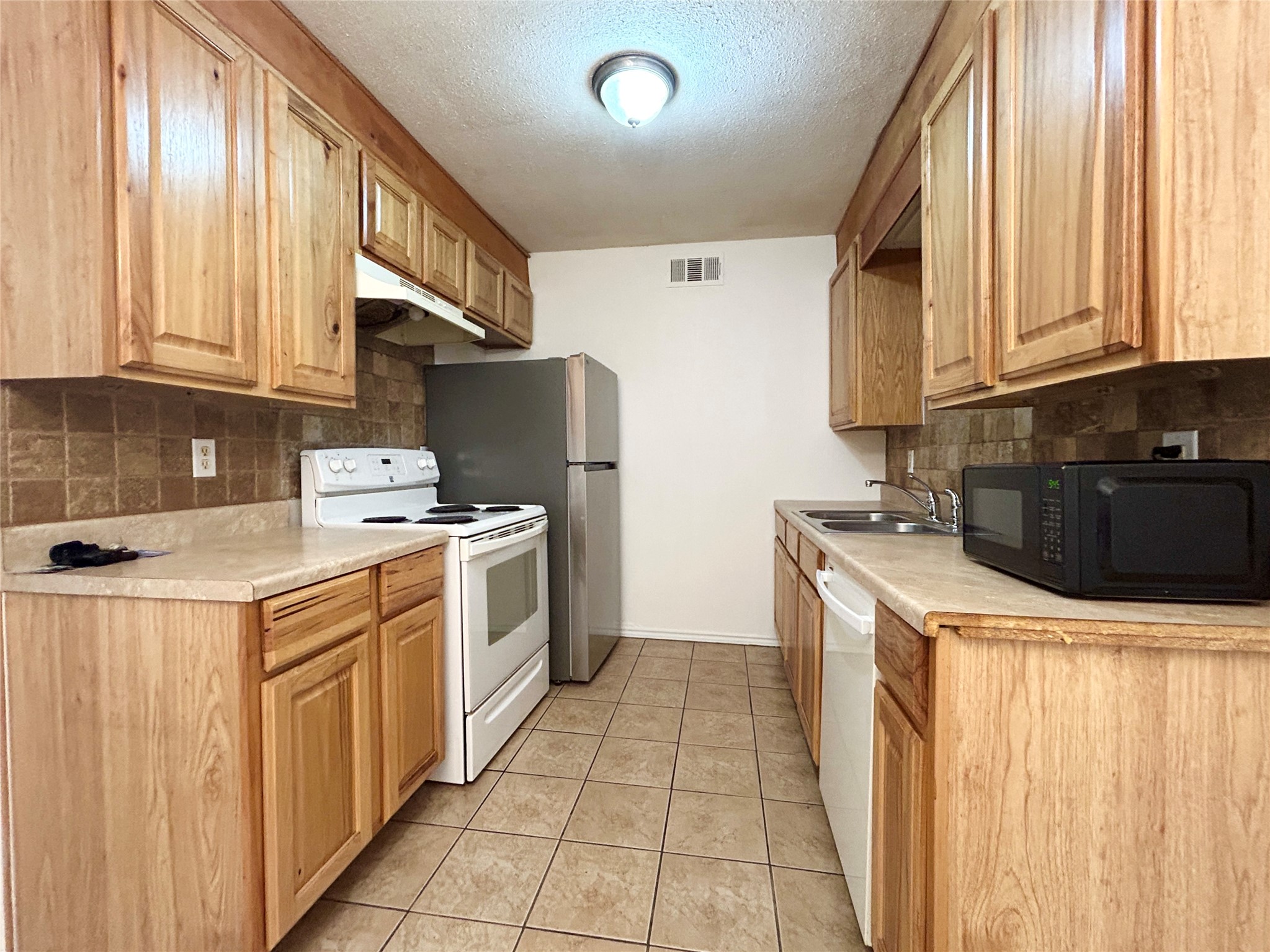 214 Locust Street S Sulphur Springs TX 75482