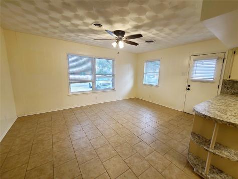 11040 Wyatt Street Dallas TX 75218