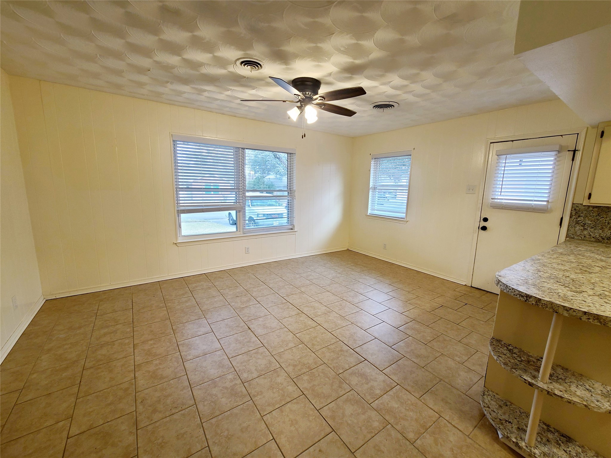 11040 Wyatt Street Dallas TX 75218