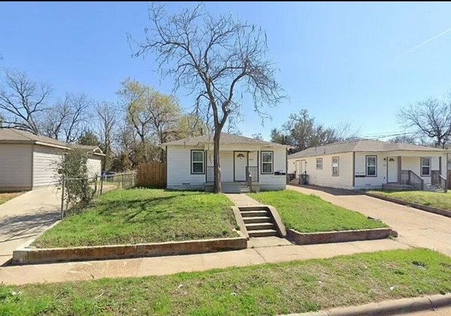 4704 Collins Avenue Dallas TX 75210