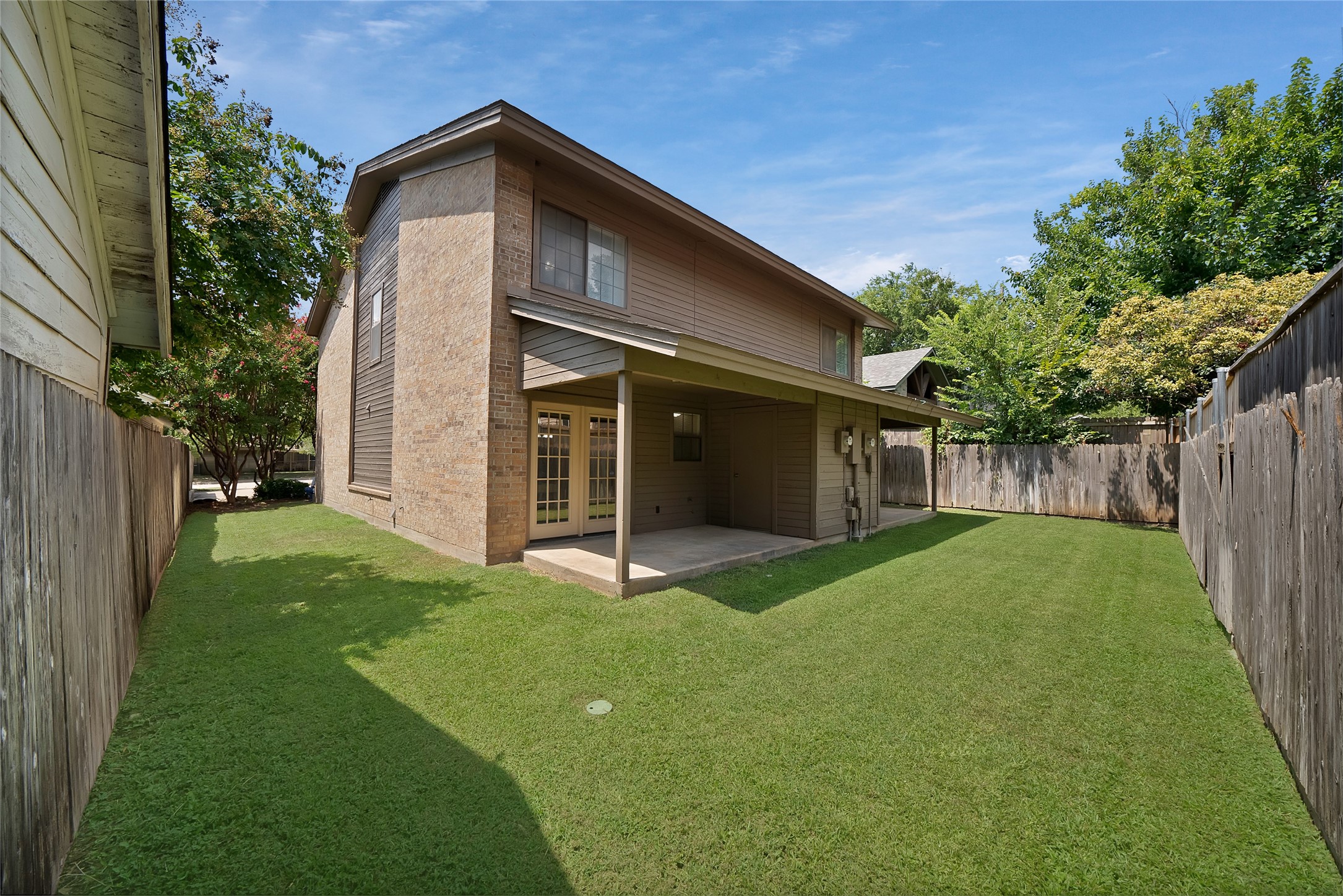 2415 Sanguinet Street Fort Worth TX 76107