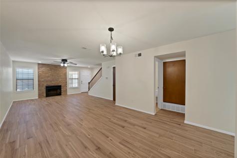 2415 Sanguinet Street Fort Worth TX 76107