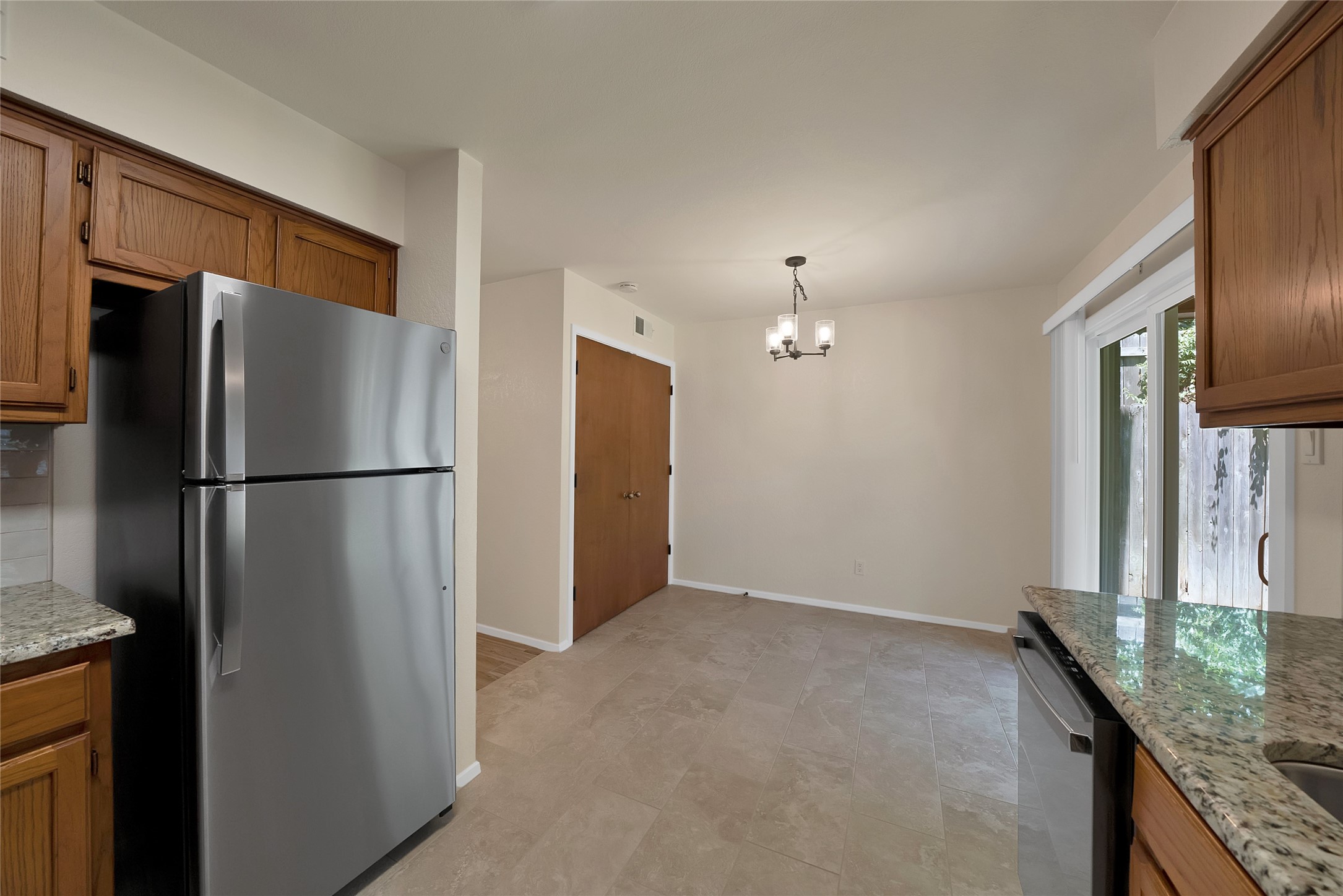 2415 Sanguinet Street Fort Worth TX 76107