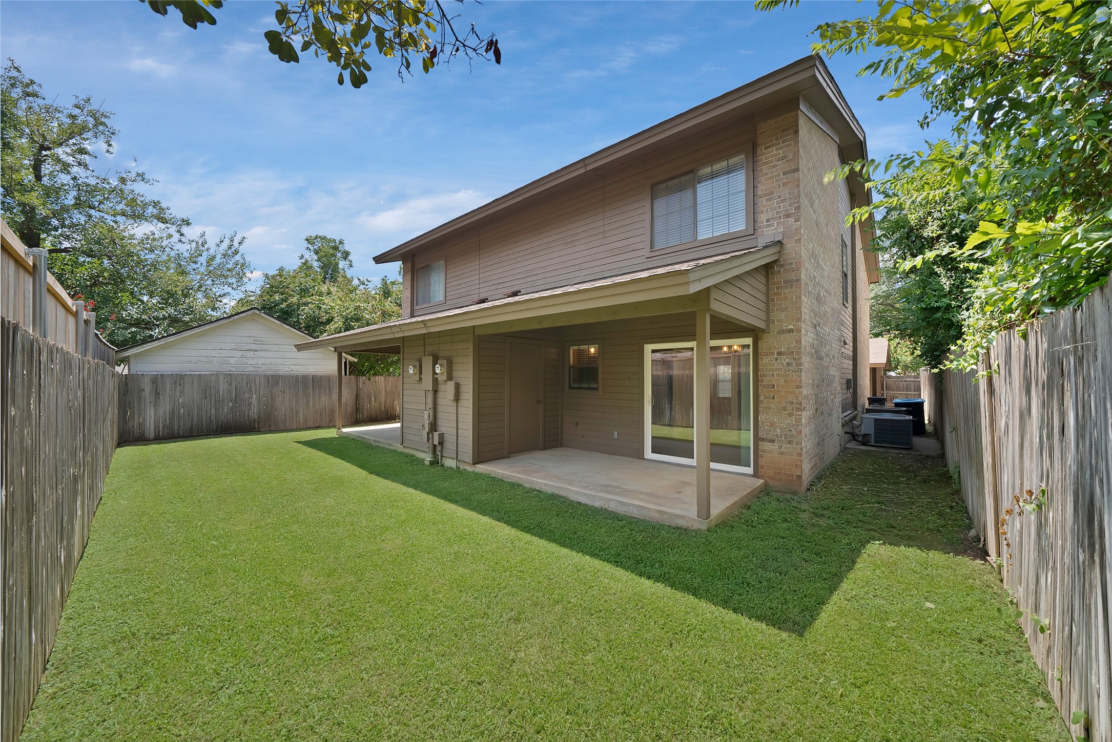 2415 Sanguinet Street Fort Worth TX 76107