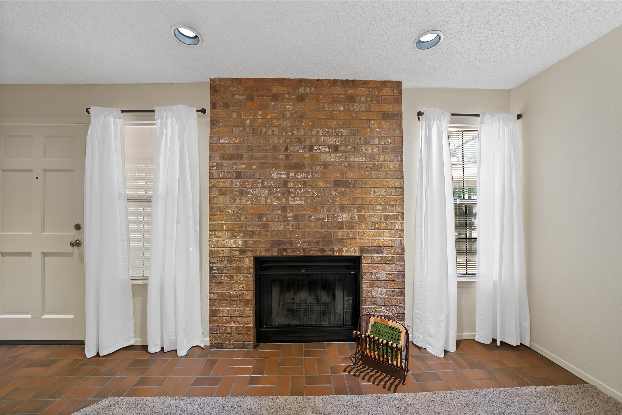 2415 Sanguinet Street Fort Worth TX 76107