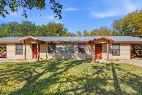 631 Coleman Street Stephenville TX 76401