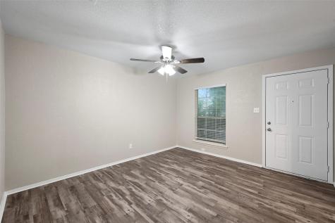 2221 Viewtop Lane Arlington TX 76012