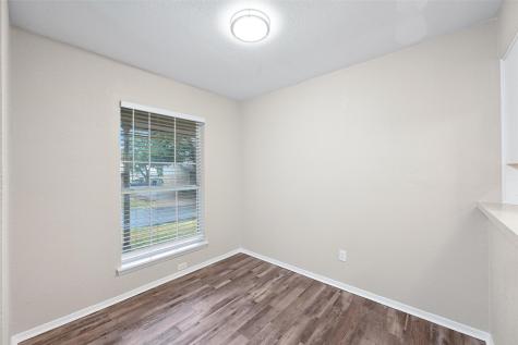 2221 Viewtop Lane Arlington TX 76012