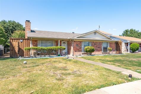 1809 Crockett Street Garland TX 75042