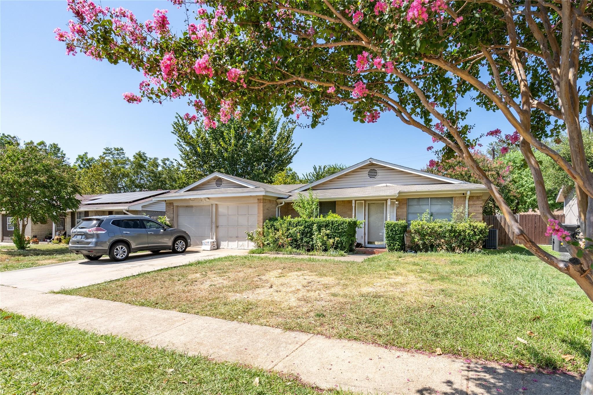 1809 Crockett Street Garland TX 75042