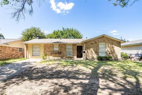 1809 Crockett Street Garland TX 75042