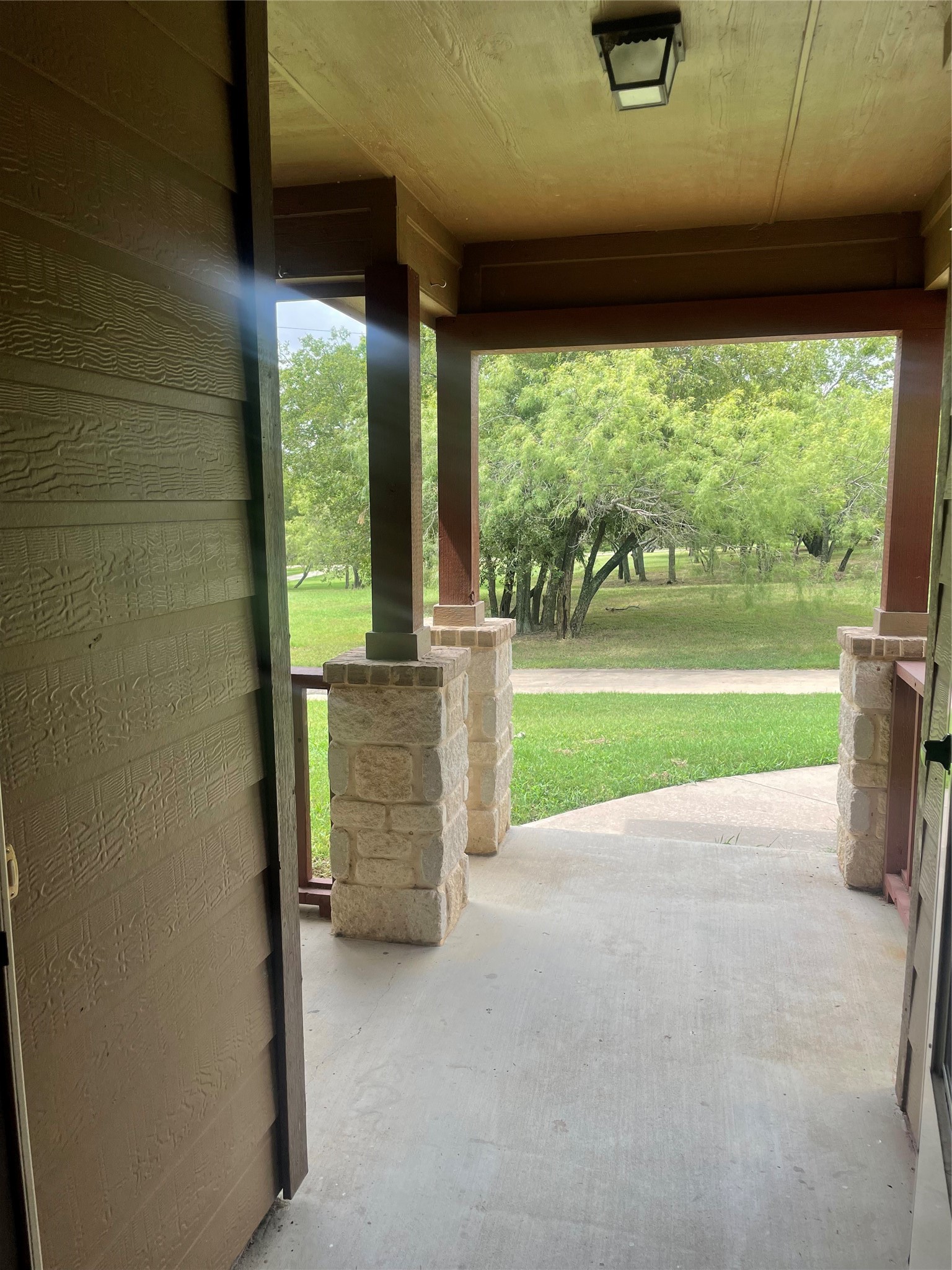 896 W 1st Street Maypearl TX 76064