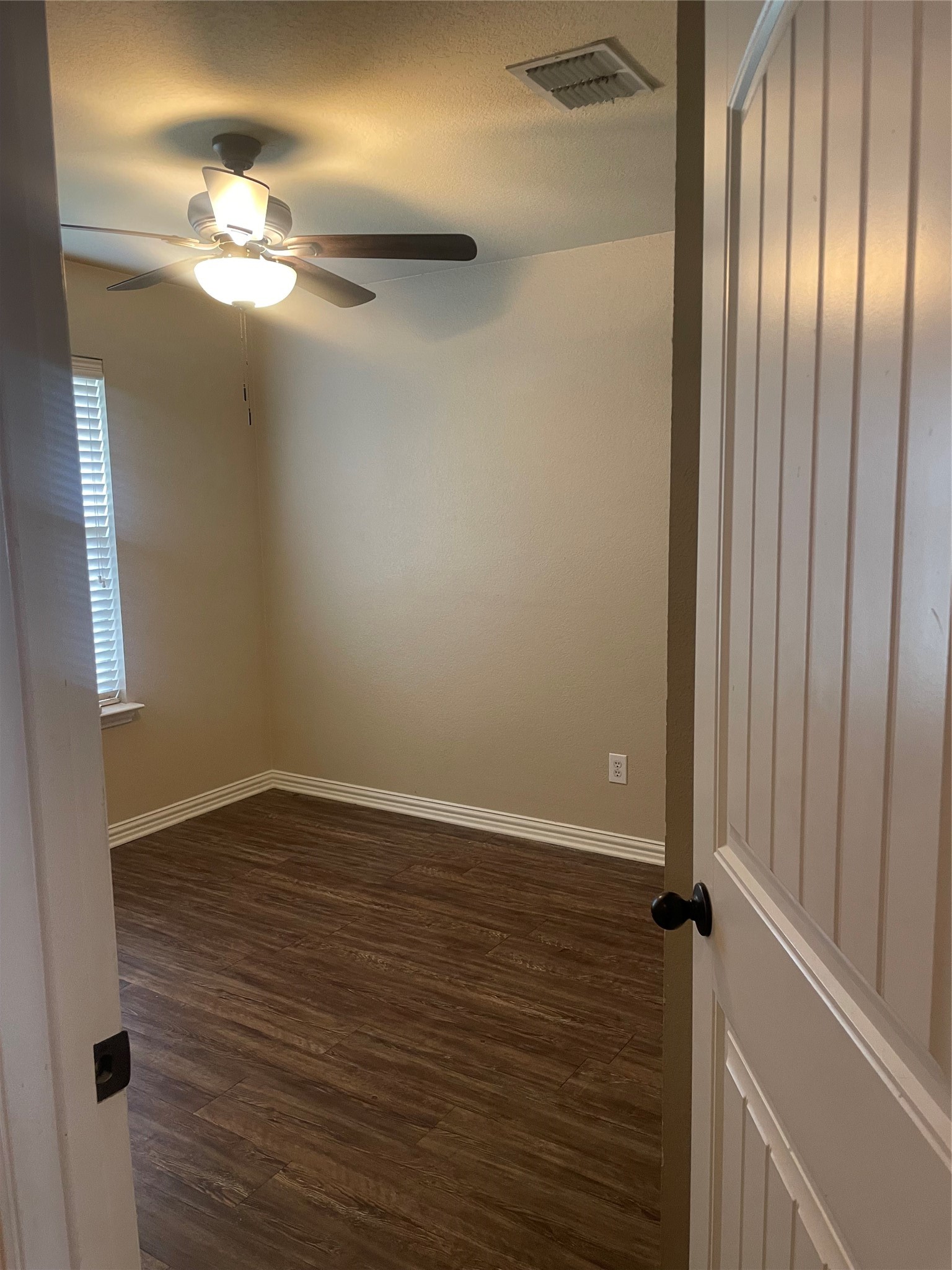 896 W 1st Street Maypearl TX 76064