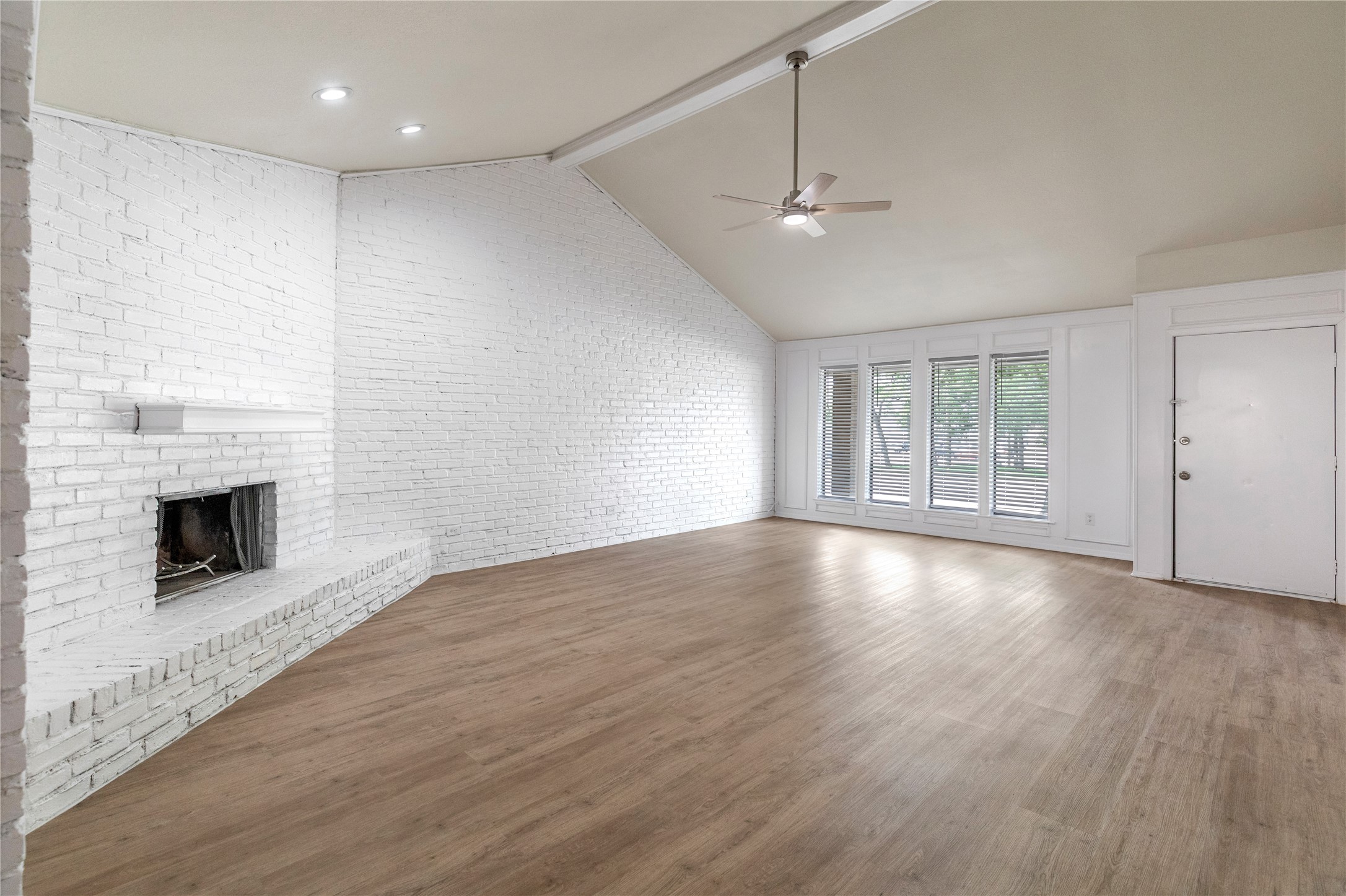 1608 Brown Trail Hurst TX 76054