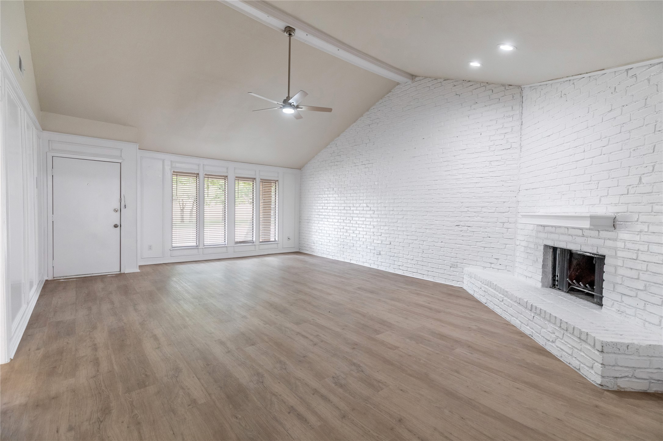 1608 Brown Trail Hurst TX 76054