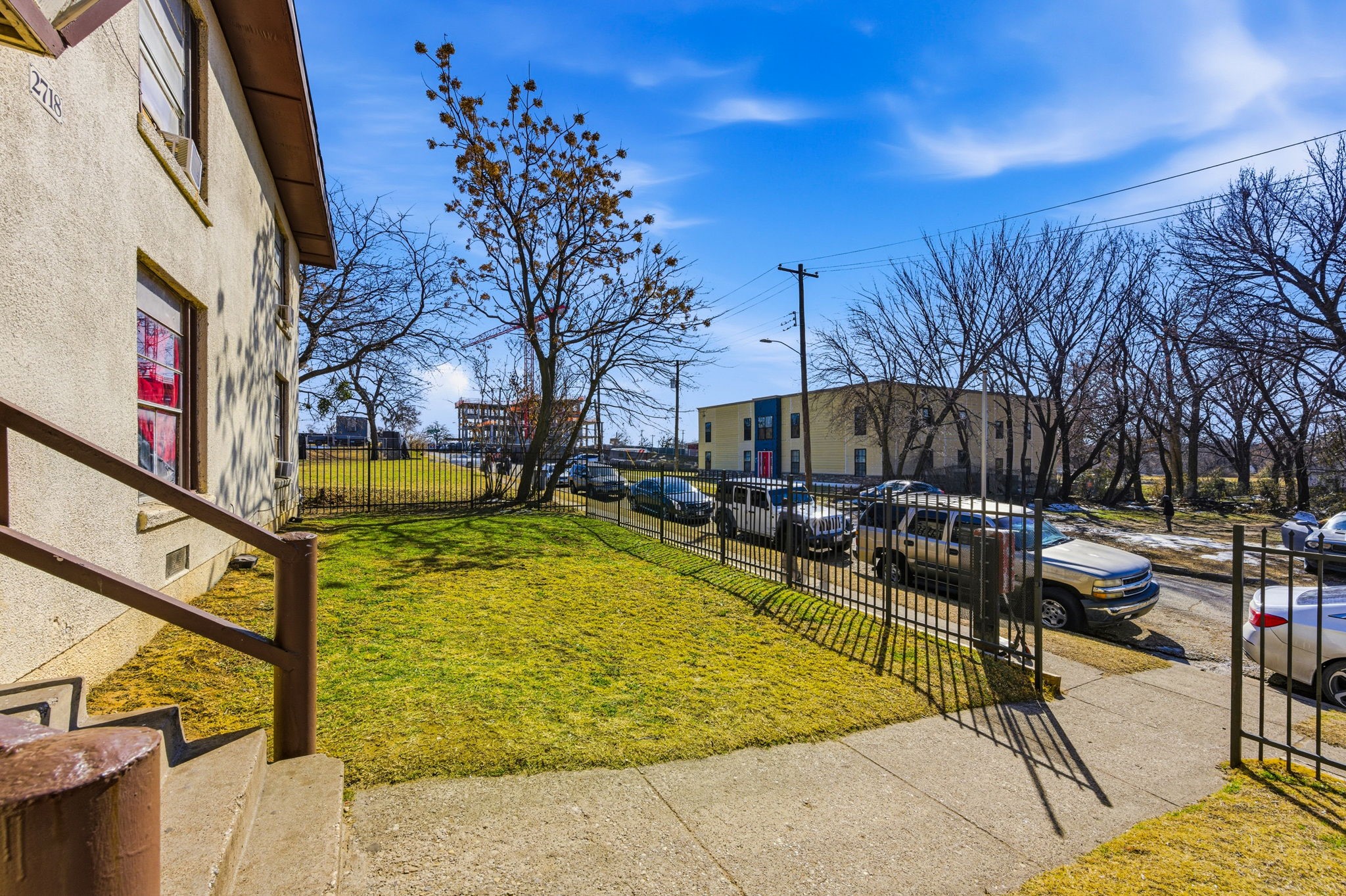 2718 Cleveland Street Dallas TX 75215