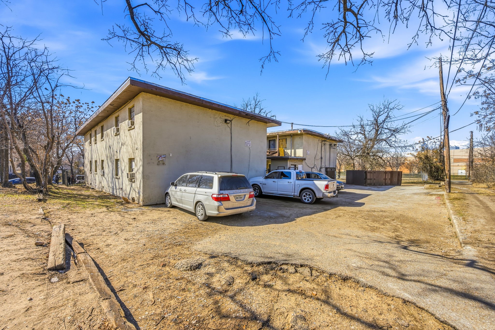 2718 Cleveland Street Dallas TX 75215