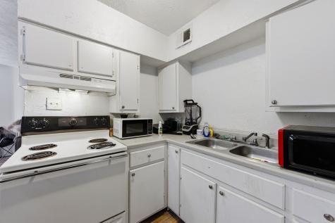 2718 Cleveland Street Dallas TX 75215