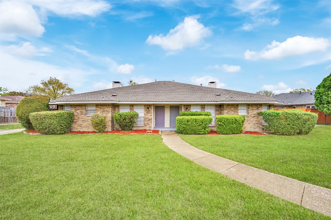 9824-9826 Ferris Creek Place Dallas TX 75243