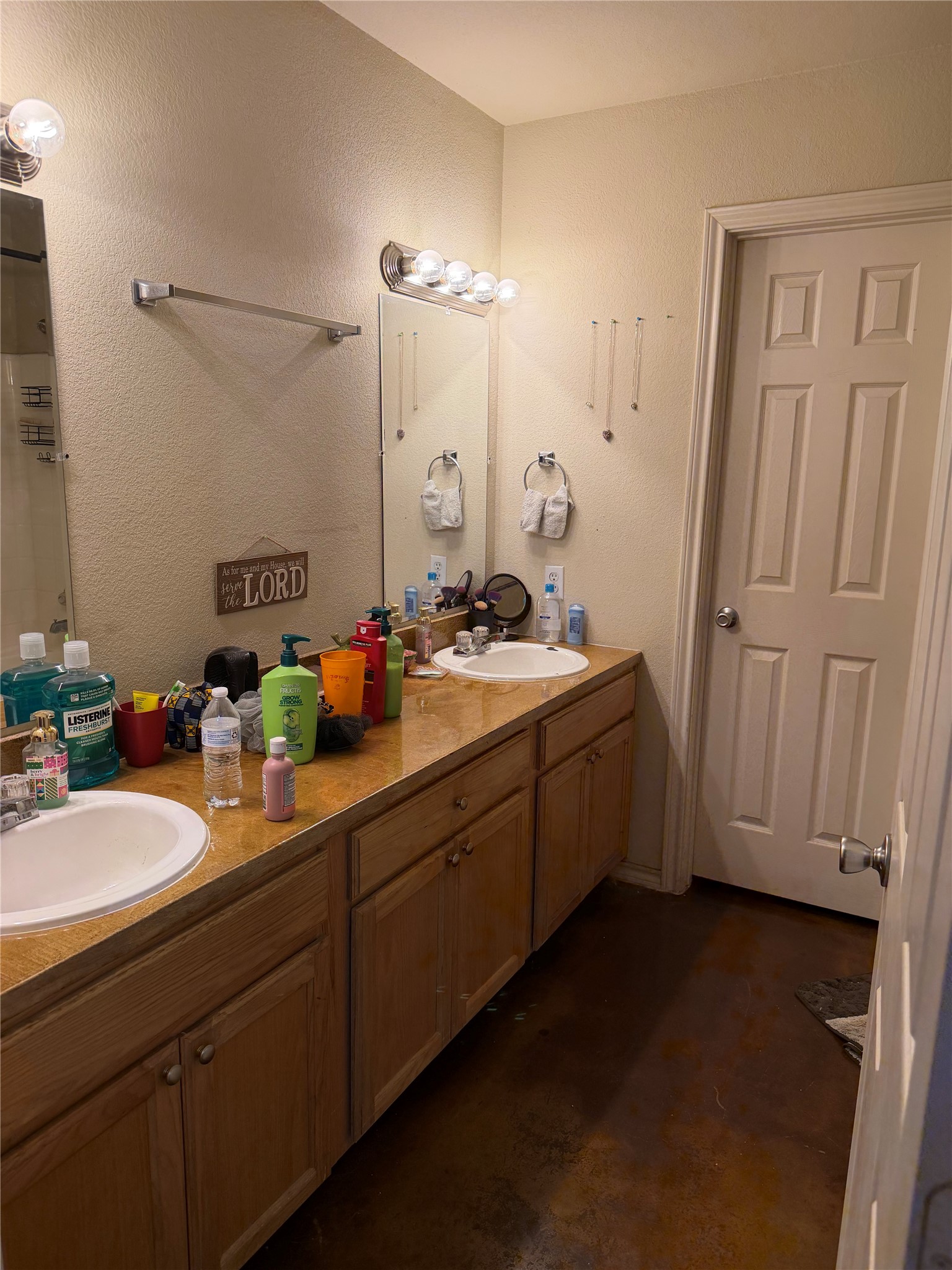 121-127 Sunburst Court Weatherford TX 76087