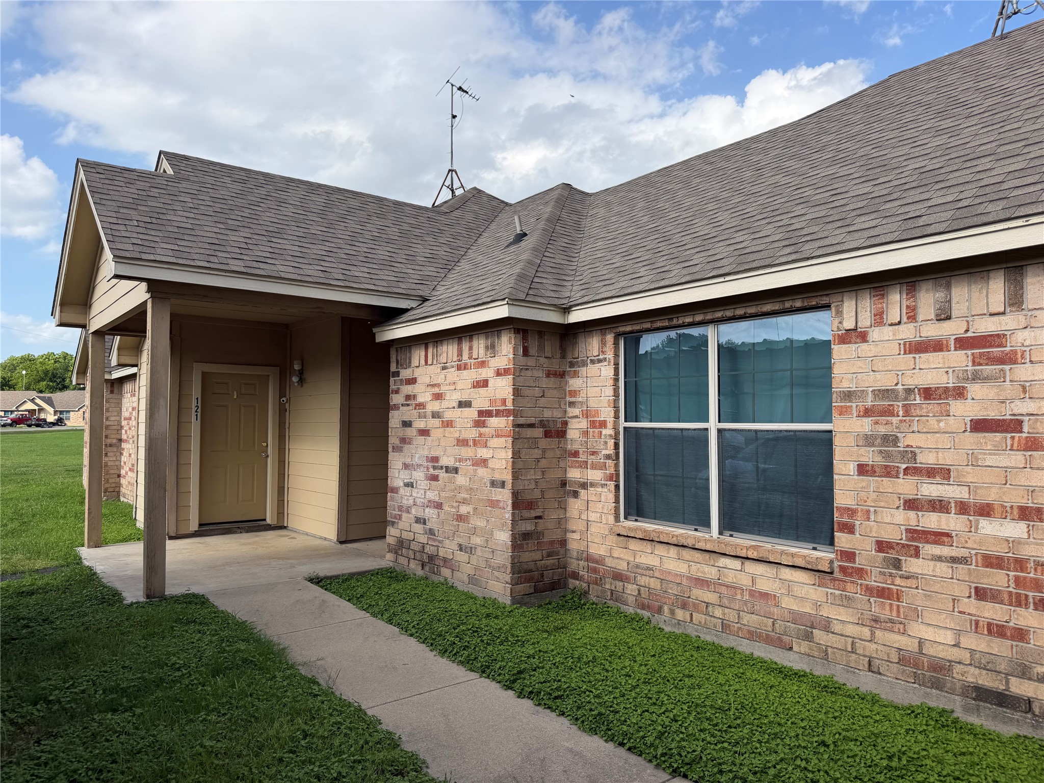 121-127 Sunburst Court Weatherford TX 76087