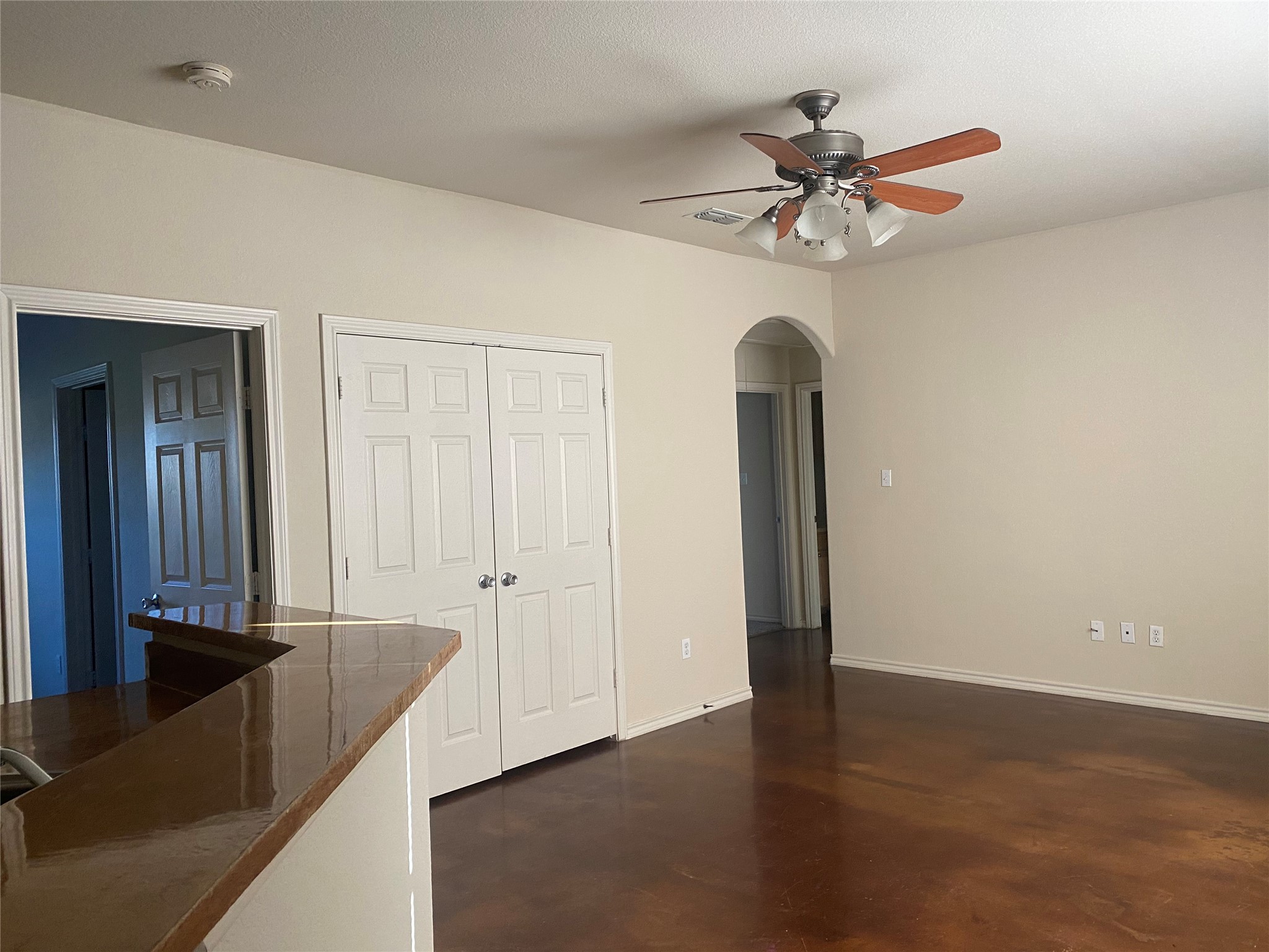 121-127 Sunburst Court Weatherford TX 76087