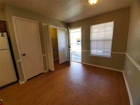3016-3022 N Bell Avenue Denton TX 76209