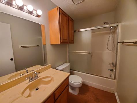 3016-3022 N Bell Avenue Denton TX 76209