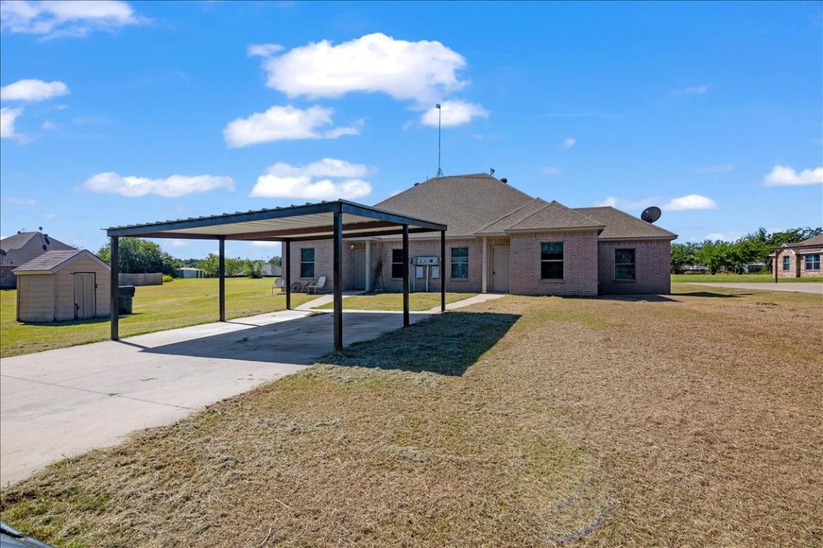 113 Lindas Creek Lane Weatherford TX 76088