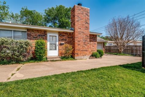 2401 Springmont Court Arlington TX 76012