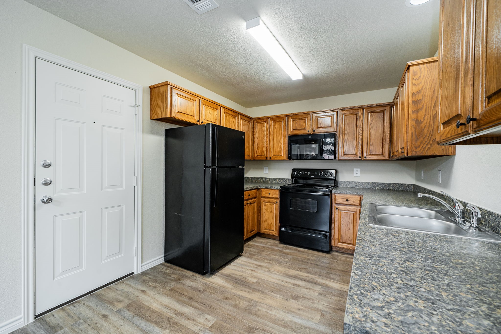 26 Duplex Portfolio Commerce TX 75428
